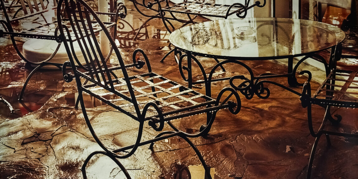 Фотосрещи 2025 с безплатна прожекция на филм и изложба от историята на Международен фестивал “Фотоваканция”