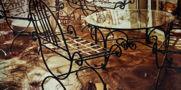 Фотосрещи 2025 с безплатна прожекция на филм и изложба от историята на Международен фестивал “Фотоваканция”