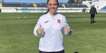 Пет момичета поканени за проекто-националния тим, Джамбазова е новият старши треньор