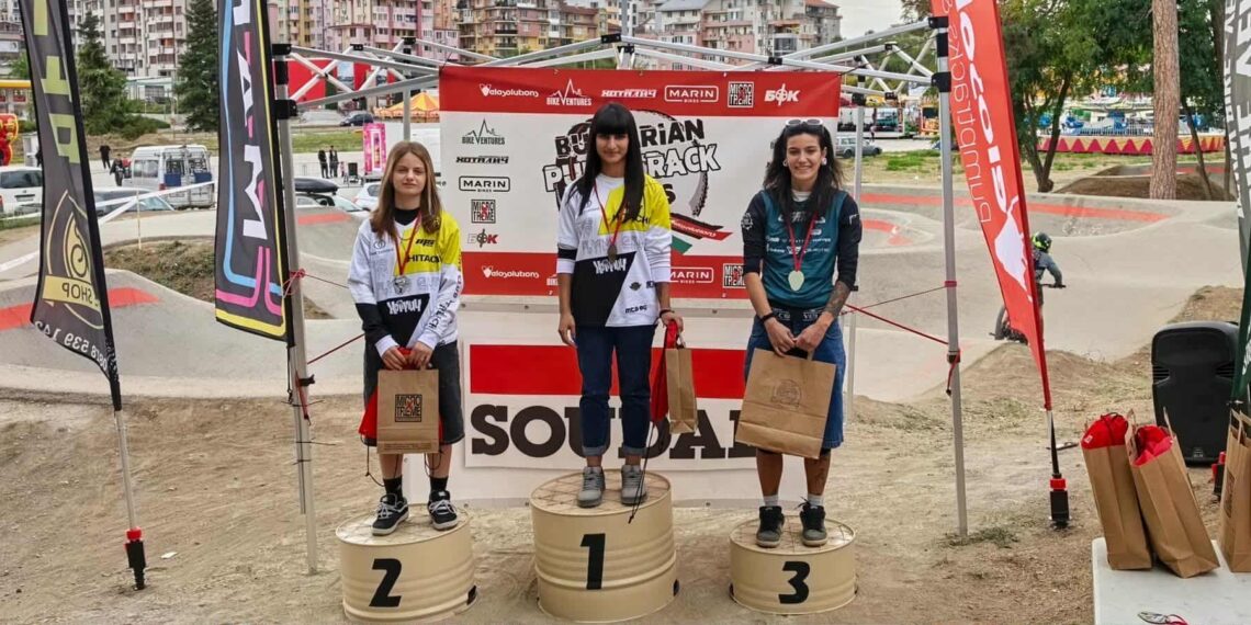 Колоездачите на “Хоталич” отново абонирани за почетната стълбица