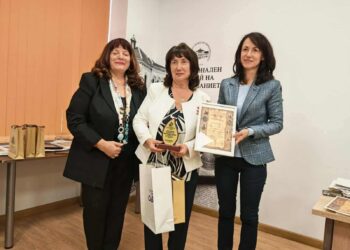 Наградите “Учители-будители на бъдещето” дойдоха в Севлиево