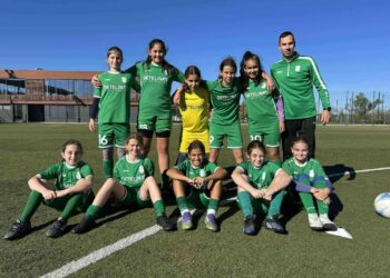 Девойките до 13 г. продължават да трупат точки