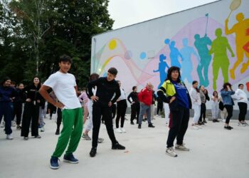 Учители и ученици заедно в Европейския ден на спорта