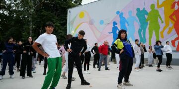 Учители и ученици заедно в Европейския ден на спорта