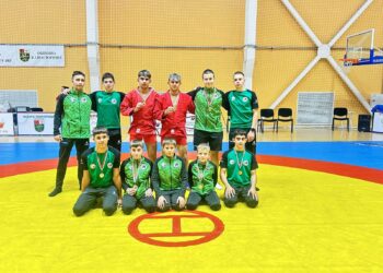 Седем медала и отборно трето място за самбистите навръх 80-годишния юбилей на заслужилия треньор Досьо Досев