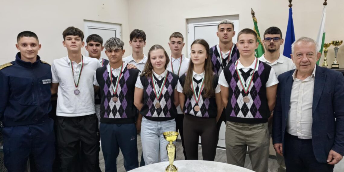 Младите огнеборци от СУ “Васил Левски”-Севлиево – сред най-добрите