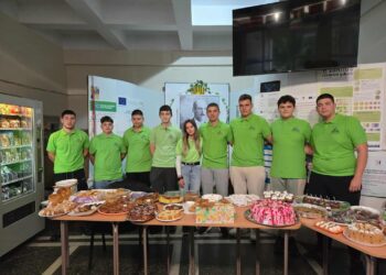 Благотворителен базар с аромат на домашно приготвени сладкиши в ПГ “Марин Попов”