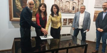 Валидираха пощенска марка с лика на Колю Фичето