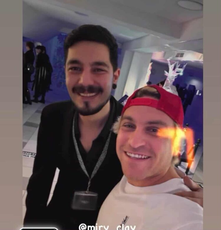 Момчето с китара от Севлиево създаде музей в София