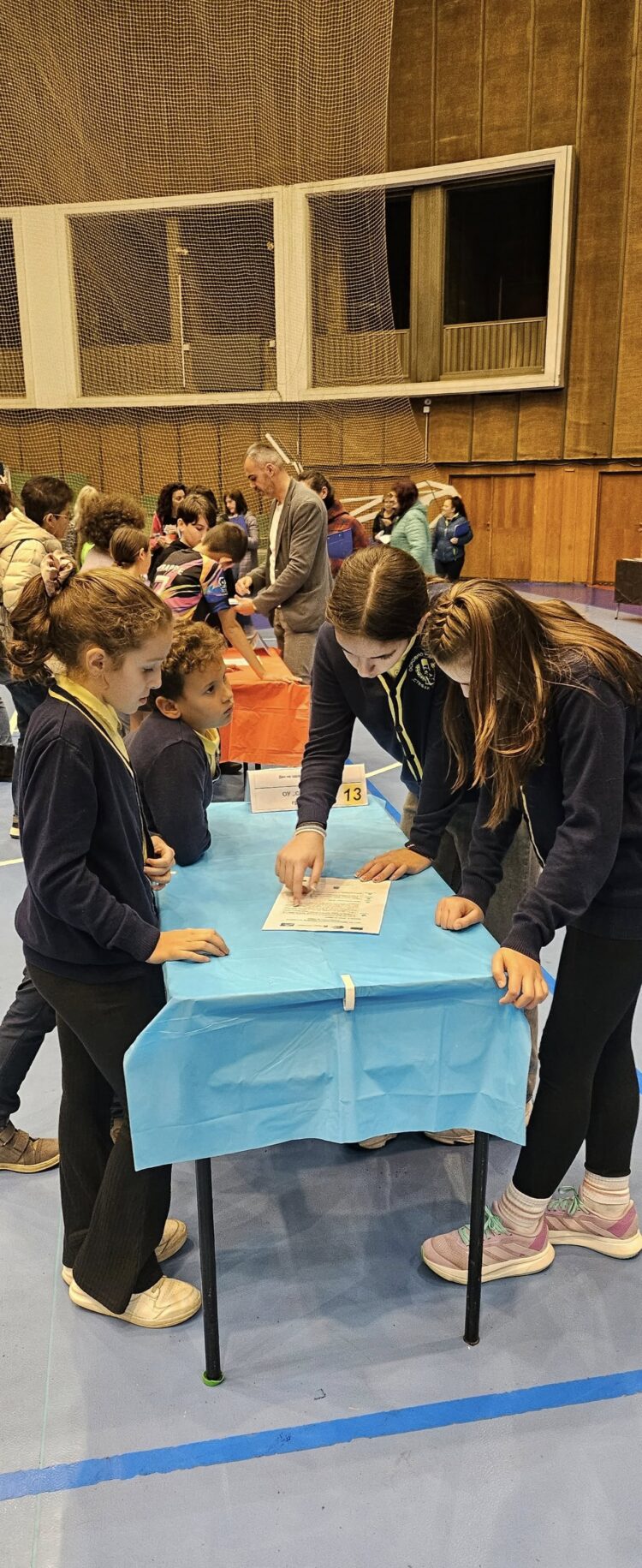 Деца участваха в Ден на здравословното хранене и спорта