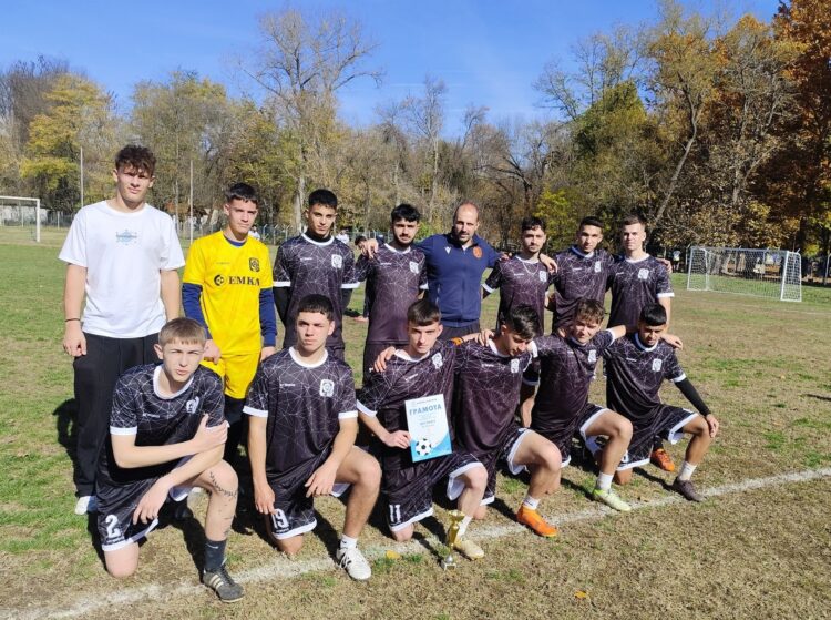 Всички средни училища се включиха в “Ученически игри” по футбол