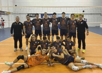 Волейболна победа на старта за “Раковски”