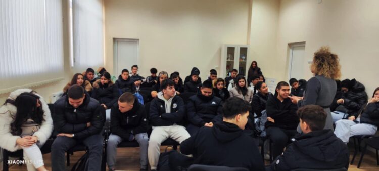 С ясни послания срещу агресията: деветокласници от ПГ “Марин Попов” избраха уважението