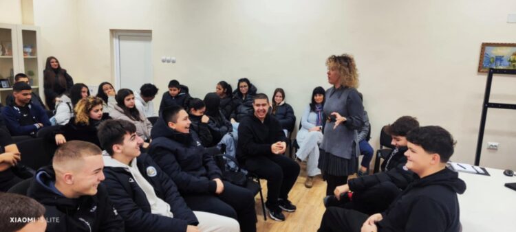 С ясни послания срещу агресията: деветокласници от ПГ “Марин Попов” избраха уважението