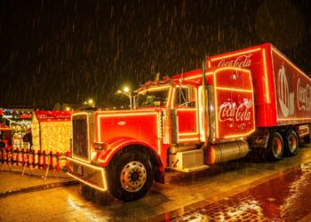 Коледният камион на Кока-Кола идва в Севлиево на 14 декември
