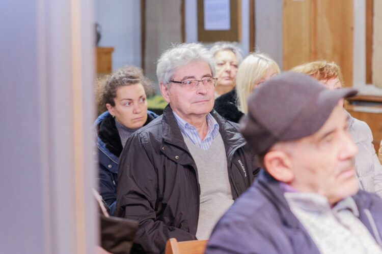 200-годишна икона на свети Никола показаха за първи път в музея