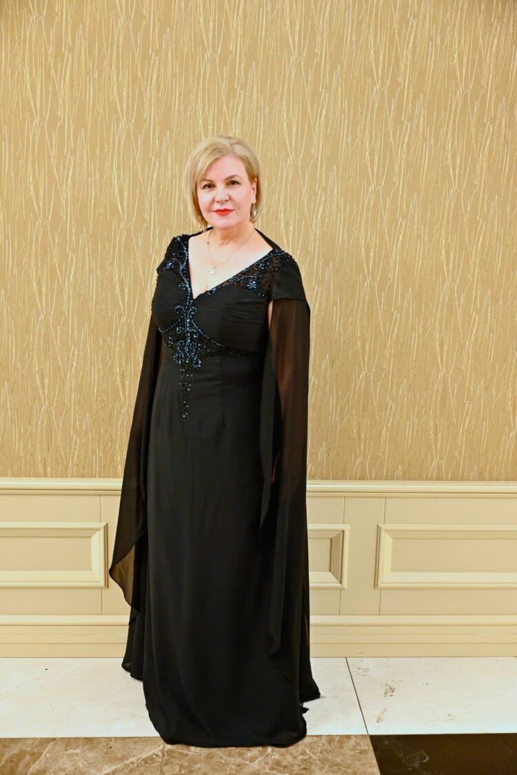 Олга Цветкова: “Очакваме своята публика с огромна радост на нашите два благотворителни концерта ,,Роди се Христос” и базара към тях!”