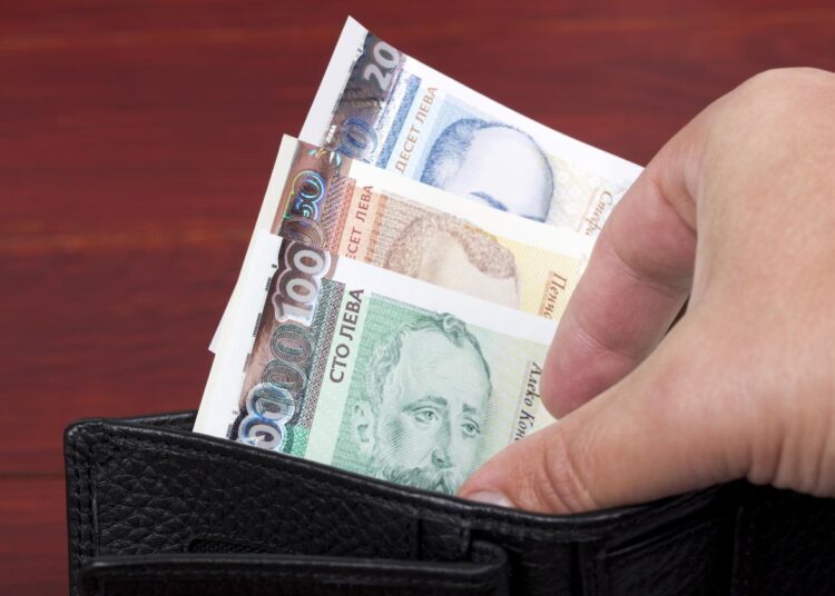 Габровска област вече е на 17-то място по средна месечна работна заплата