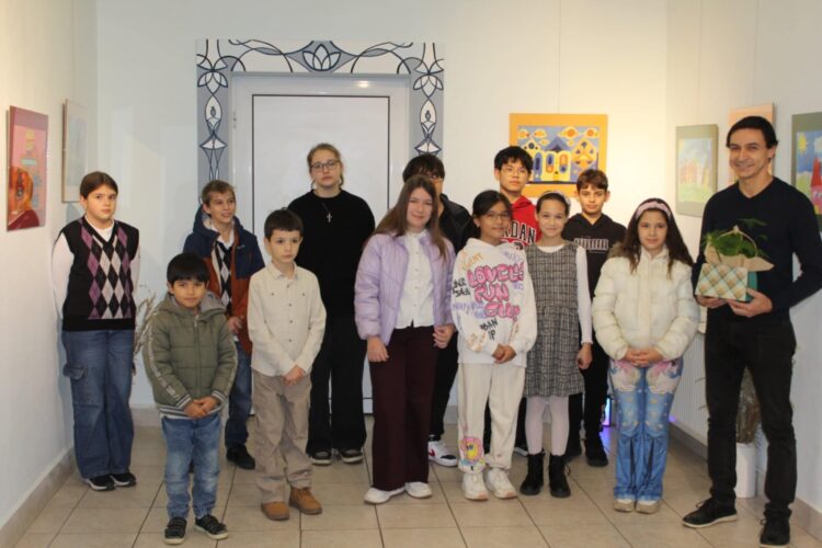 Сгради с характер, емоция и индивидуалност в новата изложба “Къща с лице” на Школа “Синестезия”