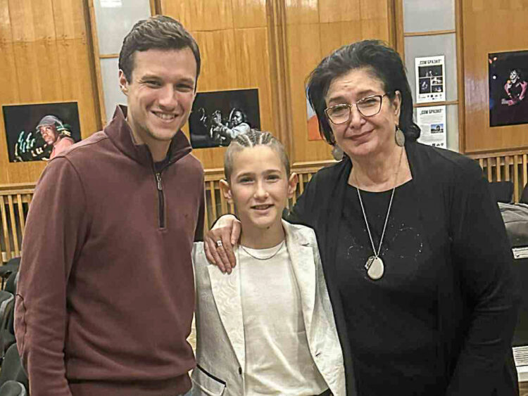 Павел Петров спечели най-голямата награда ”Абсолютен фаворит” на Международния конкурс – Музикална академия  “Нота по нота” в Пазарджик