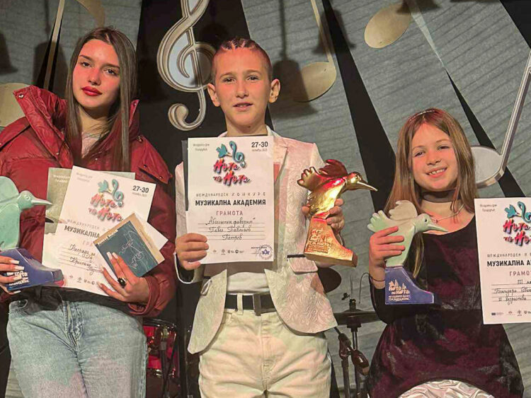 Павел Петров спечели най-голямата награда ”Абсолютен фаворит” на Международния конкурс – Музикална академия  “Нота по нота” в Пазарджик