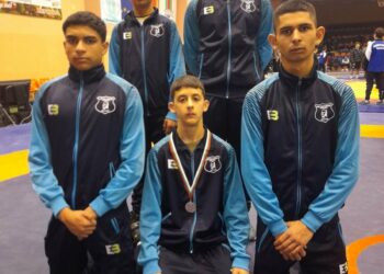 Емил Стефанов с първи медал в борбата от ДЛП