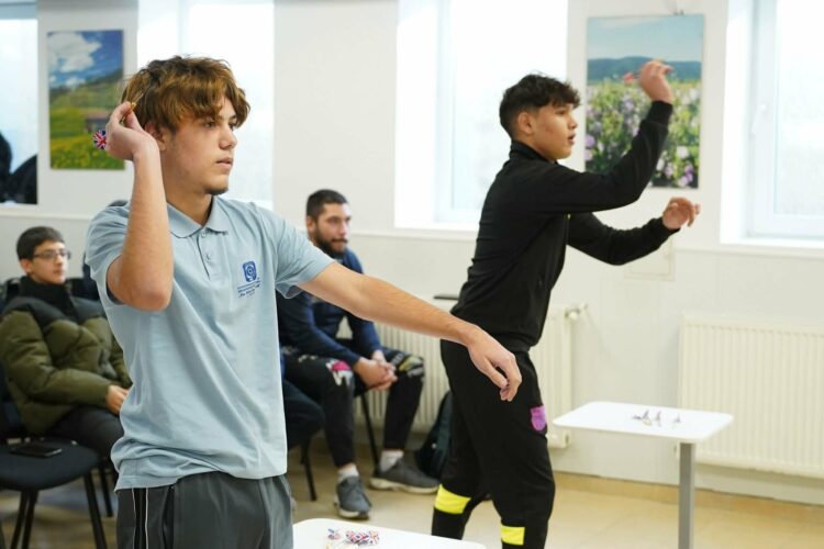 Коледен турнир по дартс в ПГМЕТ “Ген. Иван Бъчваров”