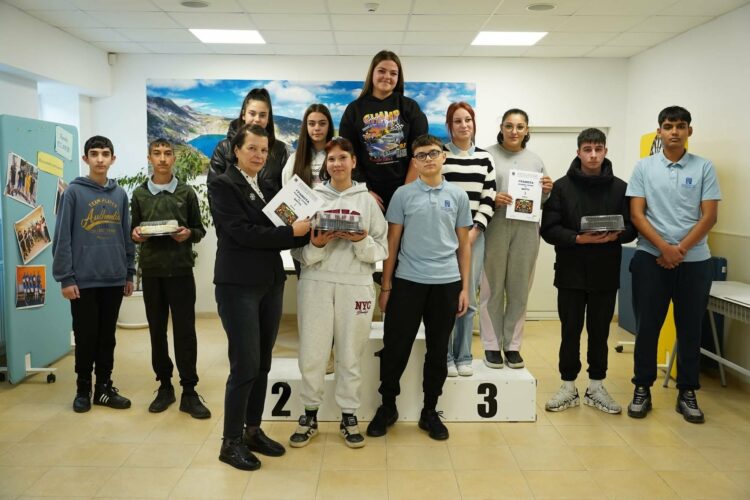 Коледен турнир по дартс в ПГМЕТ “Ген. Иван Бъчваров”