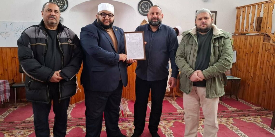 След 32 г. Джамията в Градница вече е с нотариален акт