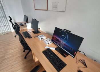 Монтираха техниката за дигиталния клуб в Кормянско