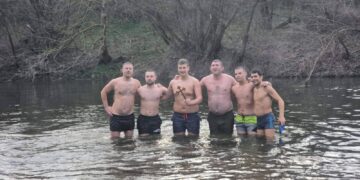 Павел Добрев спаси Богоявленския кръст в Сенник