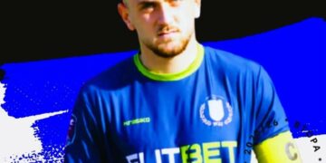 Стивиян Макавеев с първи професионален договор