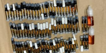 Габровска група разпространявала вейп устройства с наркотици чрез специален сайт