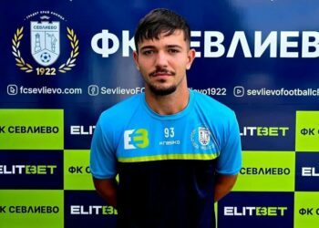 Халфът Жоро Рошков се завърна в “Банско”