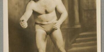 Нова снимка с Дан Колов откри Тихомир Благовестов, този път от университета “Нотр Дам”