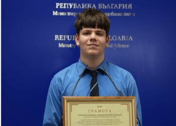 Деветокласник с престижно отличие от национален фотоконкурс