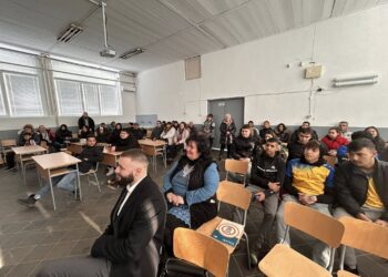 Пътят към мечтите на ученика са образование и дисциплина, а не ранен брак