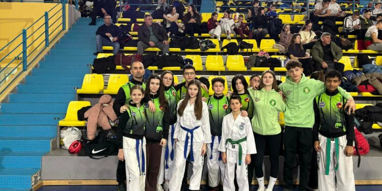 Двама “Тервел”-и вдигнаха купите на държавни шампиони