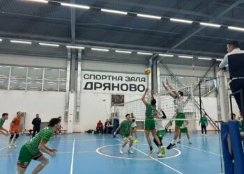 Летящ старт за волейболистите ни, бихме “Родопа”