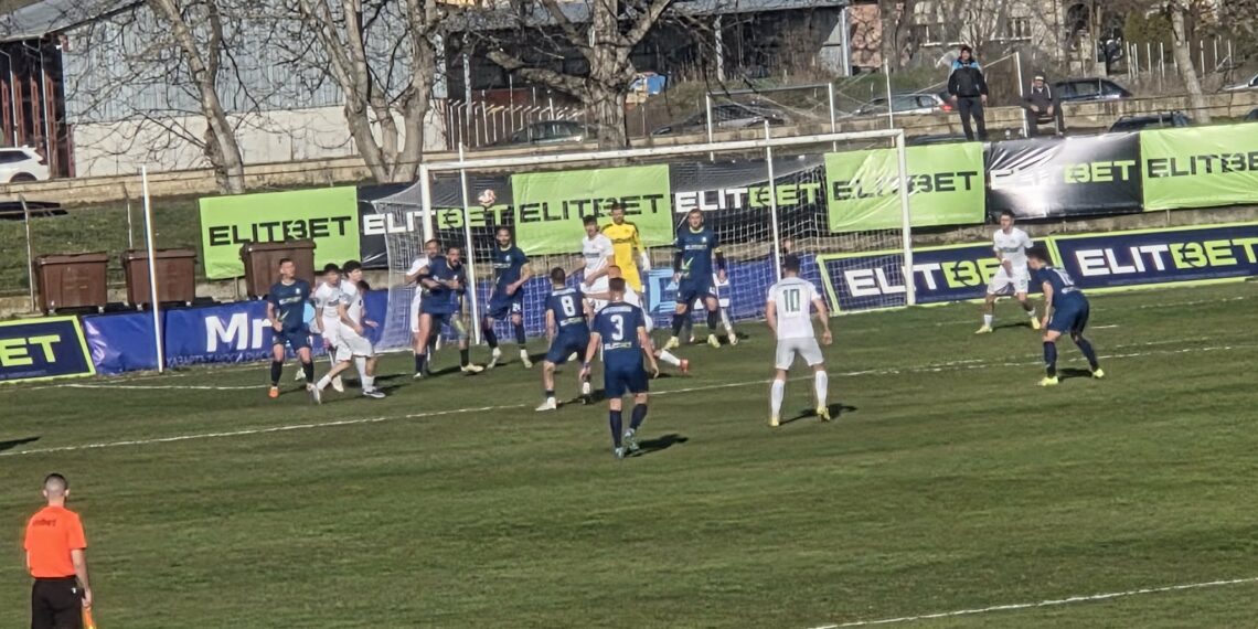 “Севлиево” взе съседското дерби и спъна “Янтра” към елита